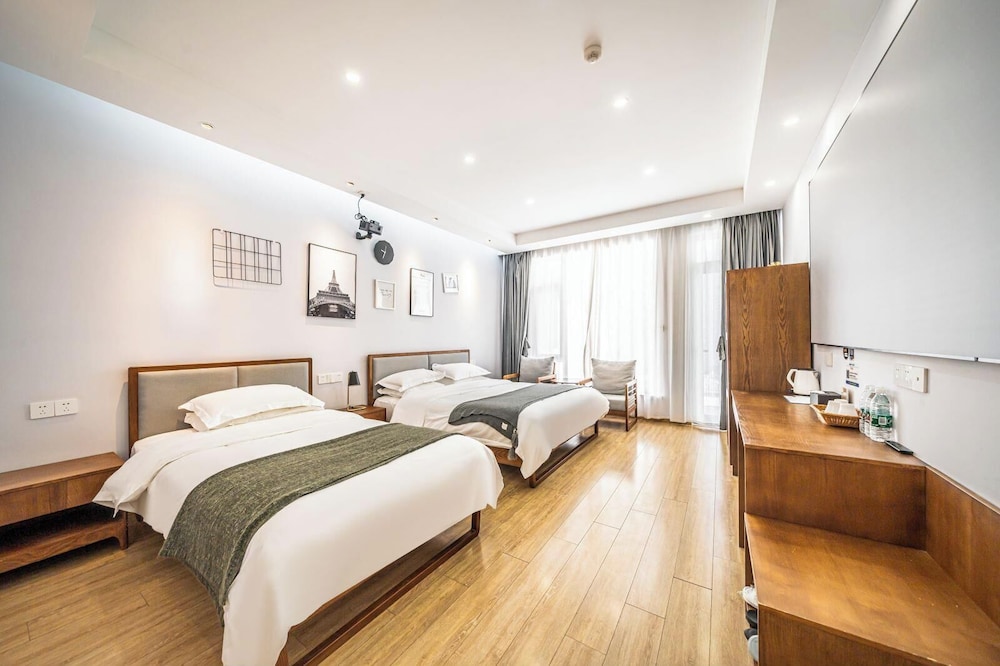 Yinshu Lunas Vila Courtyard Garden Resort Hotel (Shanghai International Tourism Resort Branch)