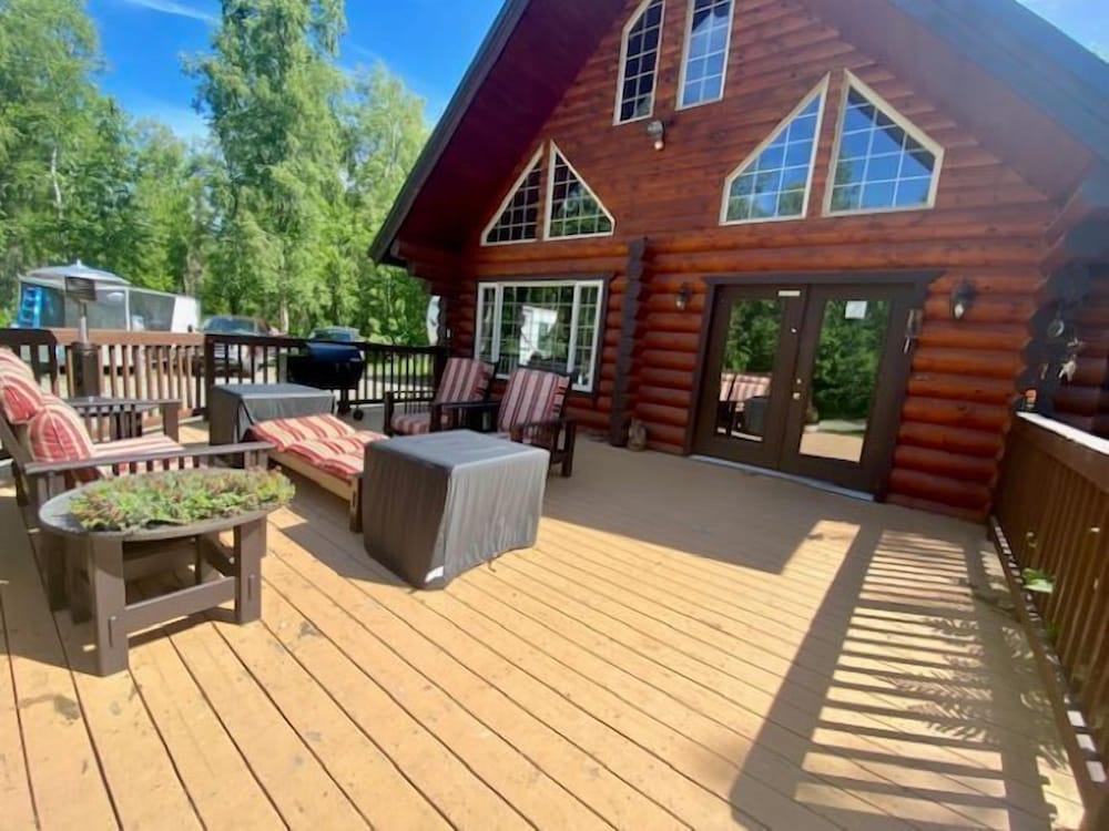 Meandering Moose Lodging