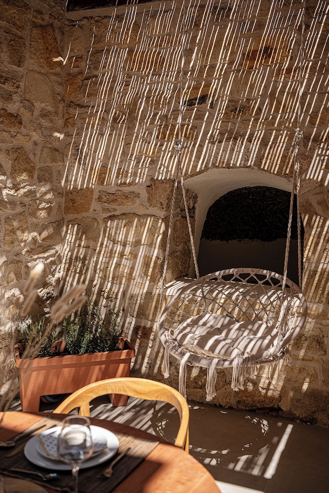 Petra Retreat Residence