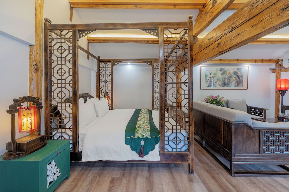 Yiyuan Snow Mountain View Historical Naxi House - Lijiang Old Town Mufu branch