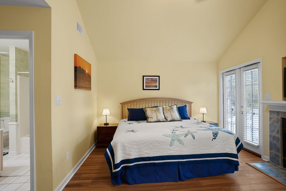 823 Bonito Rd view 2