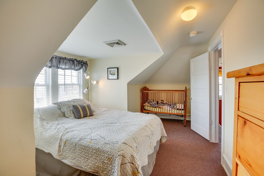Spacious Jersey Shore Getaway: Walk to Beach! view 4