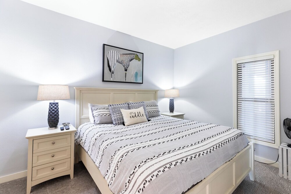 The Sand & Sea Condos - Oceanfront view 3