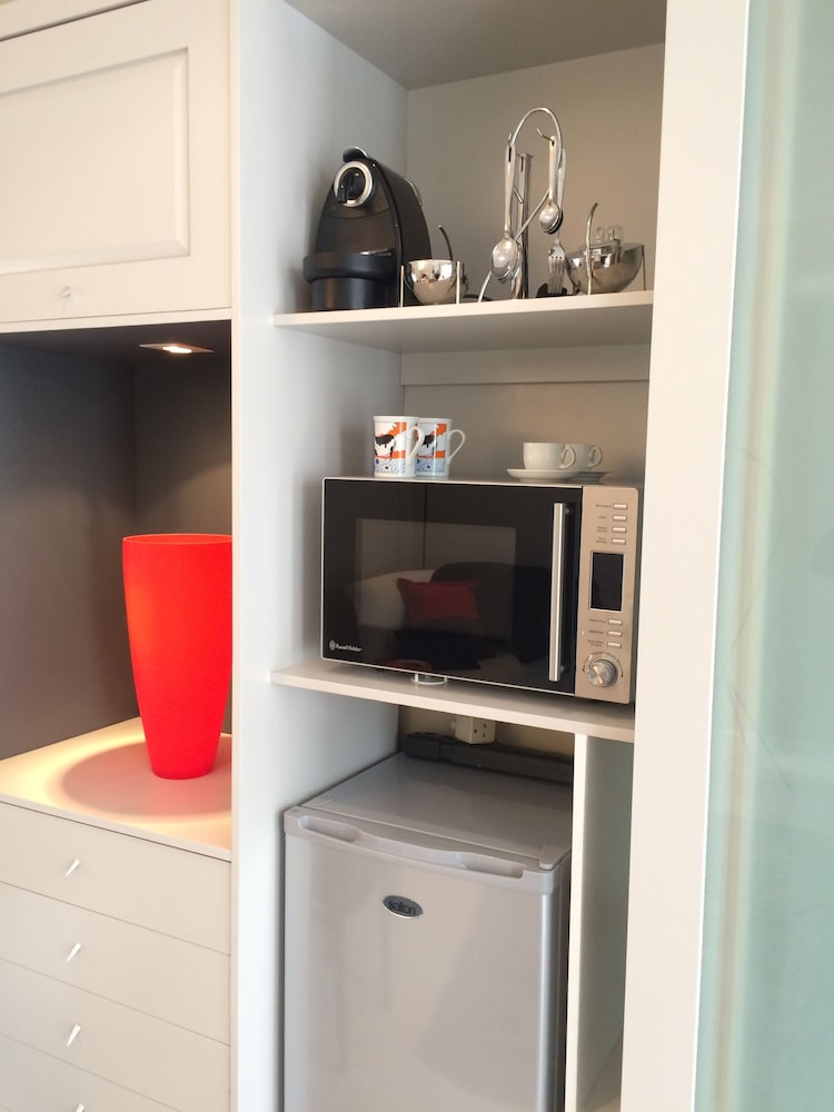 Melrose Executive Suites
