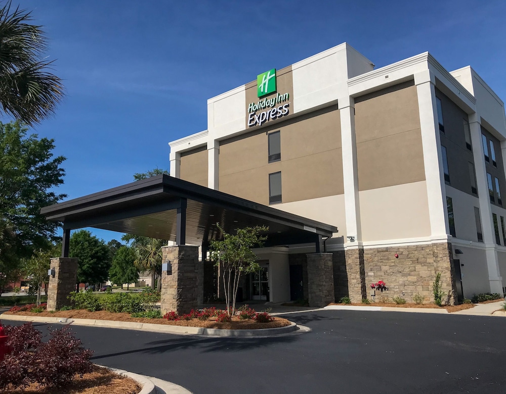 Statesboro Vacations - Holiday Inn Express Statesboro, an IHG Hotel - Property Image 14