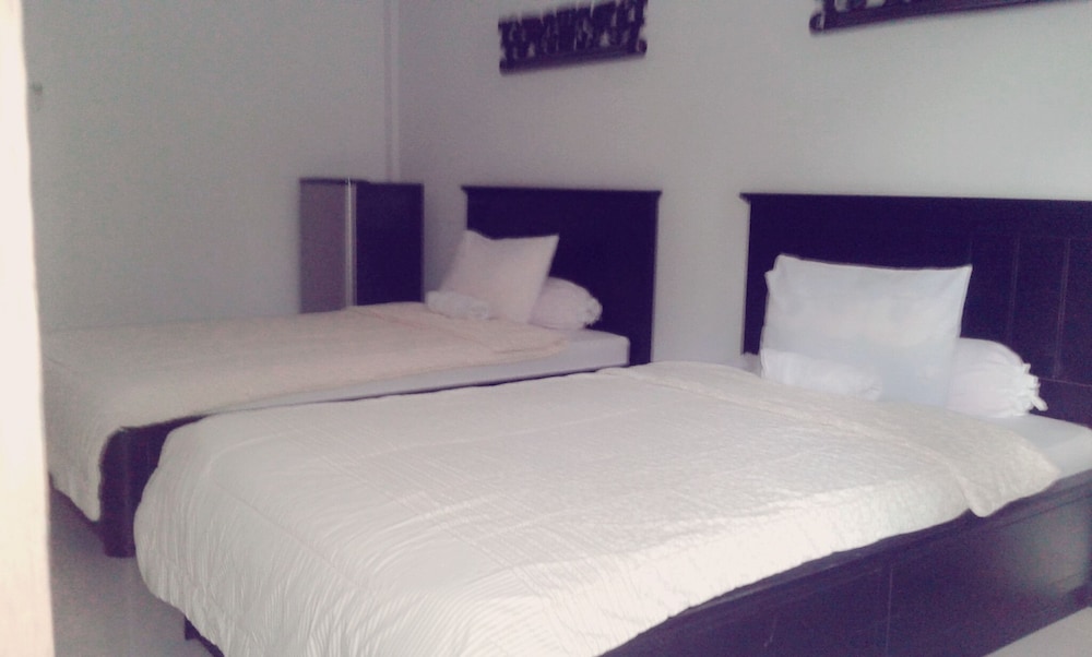 Swandewi Homestay