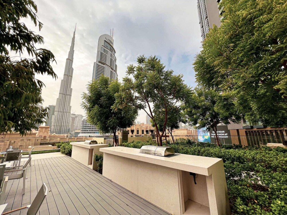 Ultra LUX Burj View Spacious High Floor