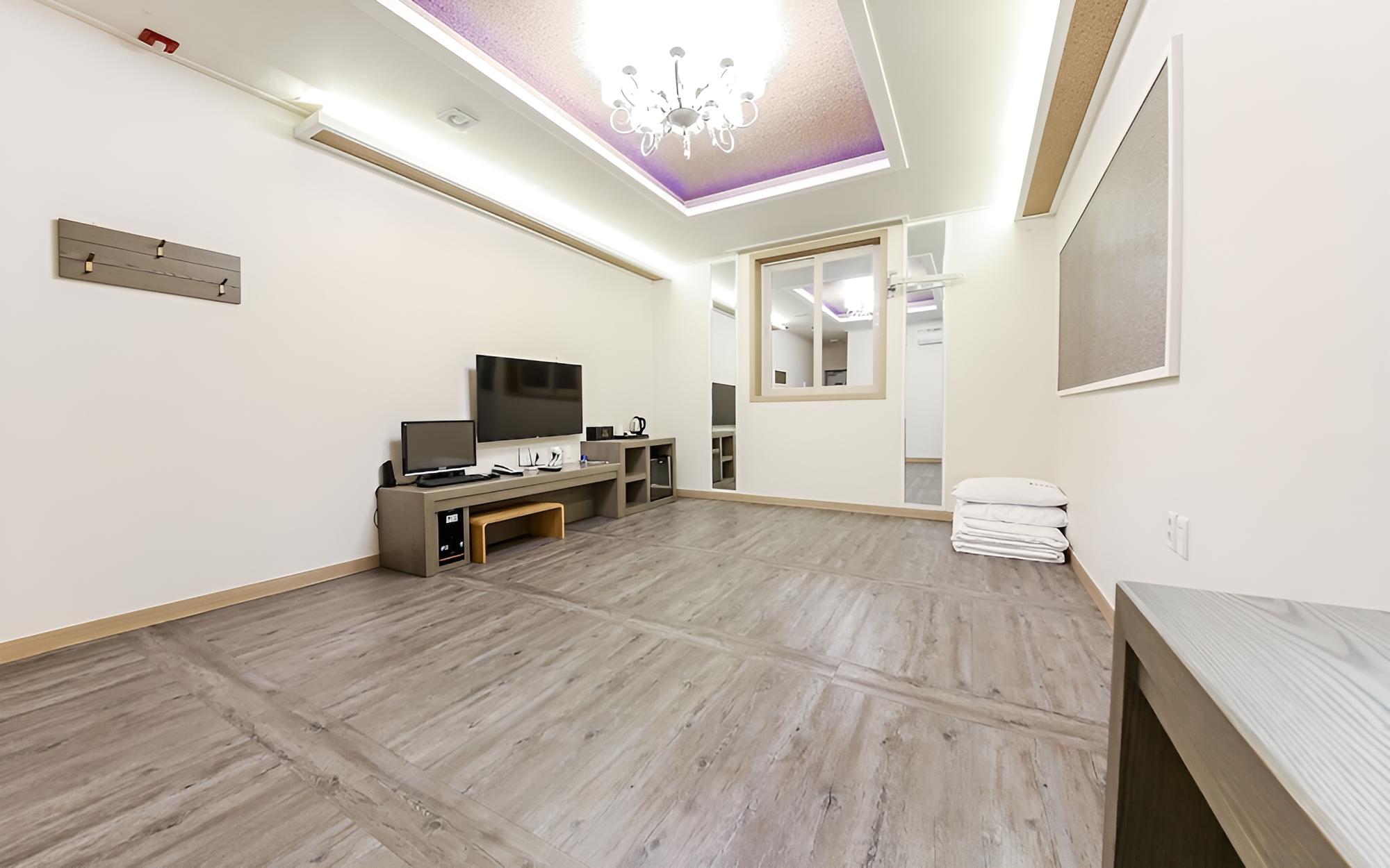 Suncheon Jeongwon Motel view 3