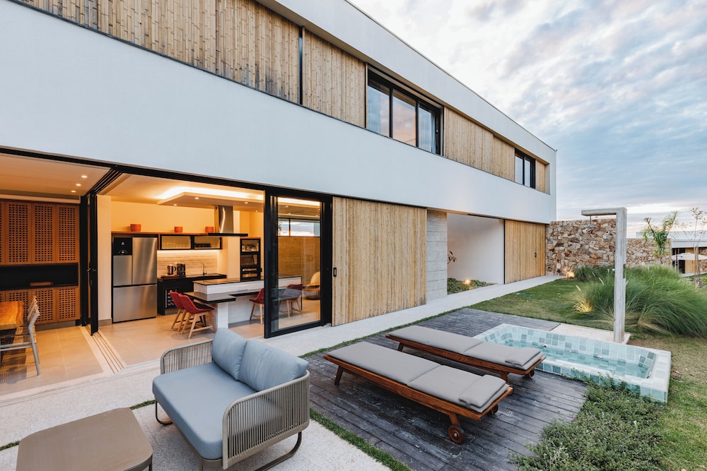 Incasa Private Residence Club
