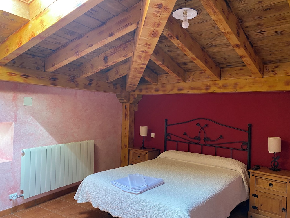 Las Casas de Ros