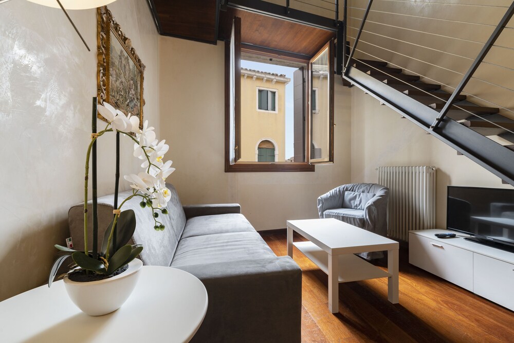 Doge Morosini Palace