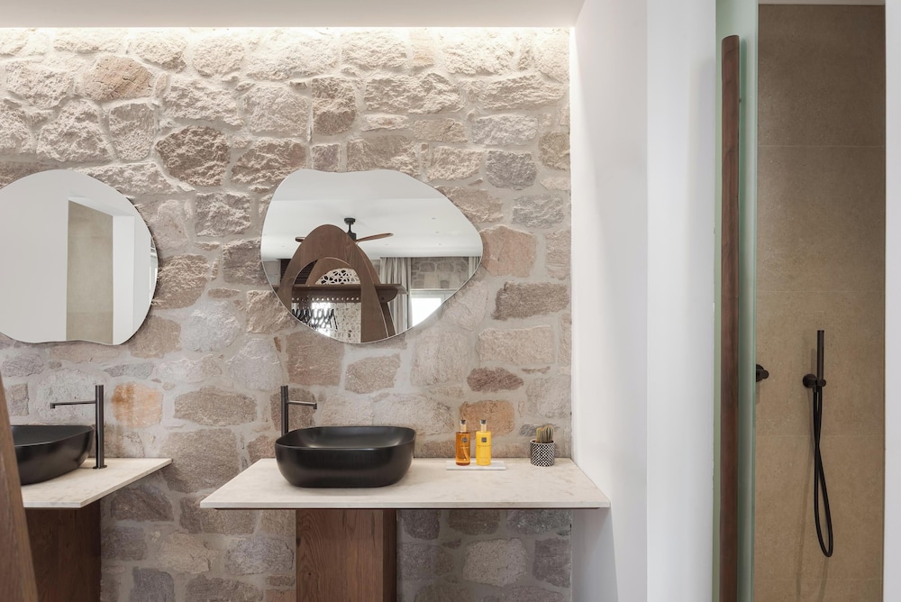 Horizon Suites Milos