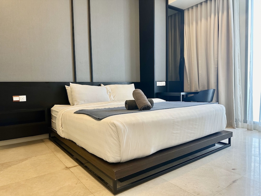 TropicanaThe Residence KLCC By Cozy Stay