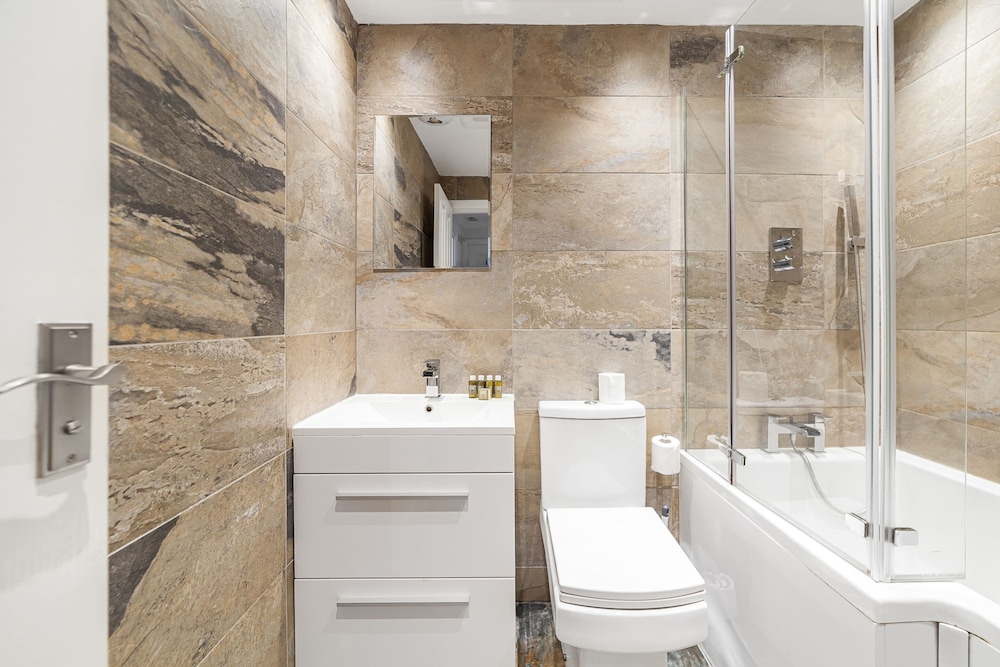 Period Flat in Islington With Modern Charm