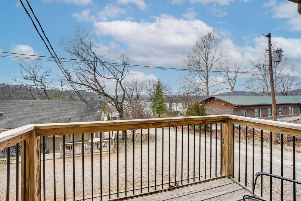 Walk to Lake & Trails: Cape Fair Retreat w/ Grill!