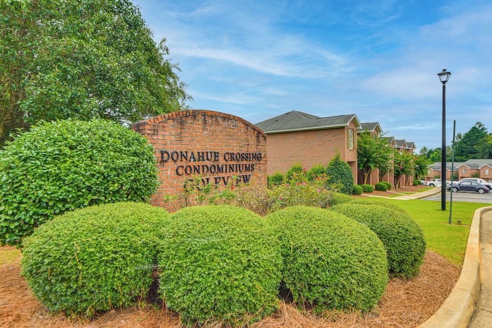 2 Mi to Tiger Territory! Condo w/ Community Pool