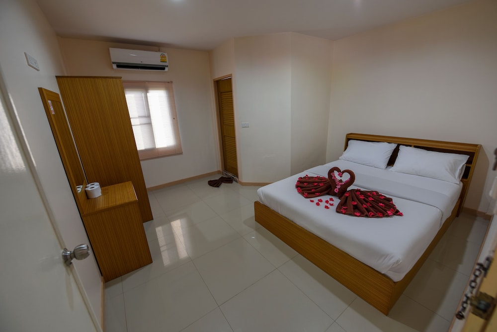 B Place Guesthouse