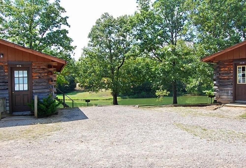 Cherokee Landing Campground
