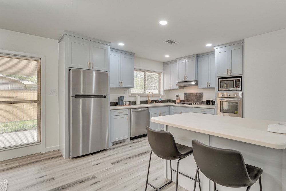 Convenient Family-friendly Location: Texarkana Gem