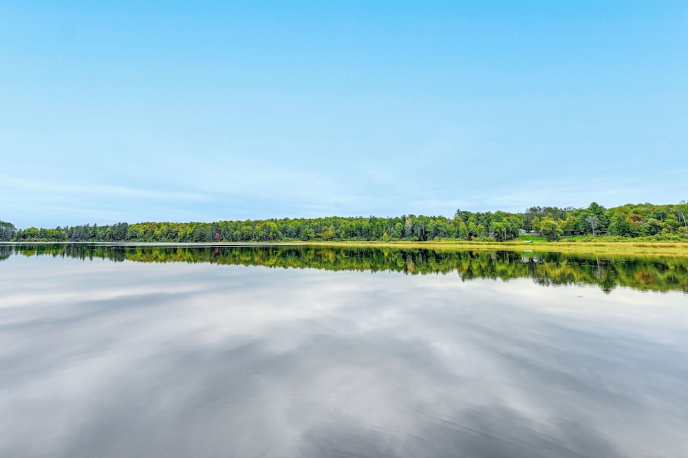 Dock & Lake Access: Cabin 4 Mi to Ice Age Trail!