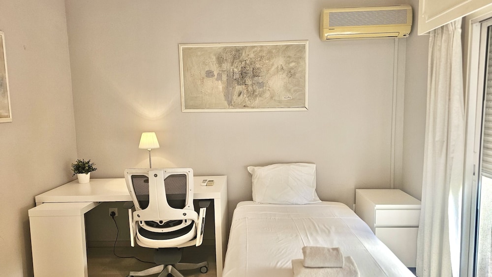 24 NIC - Stay Charm Classic Apartment