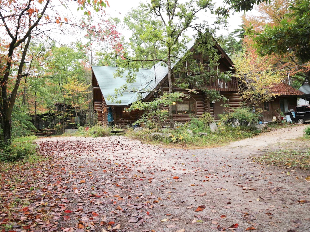 Canadian Loghouse Inn Azumino Yujin