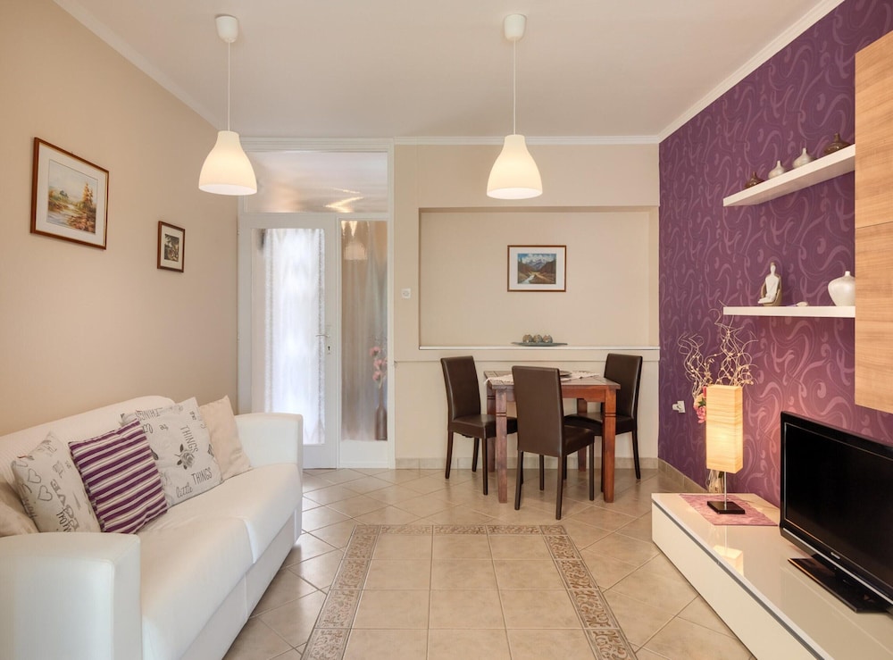 Apartment in Porec Near the Sea and Beaches