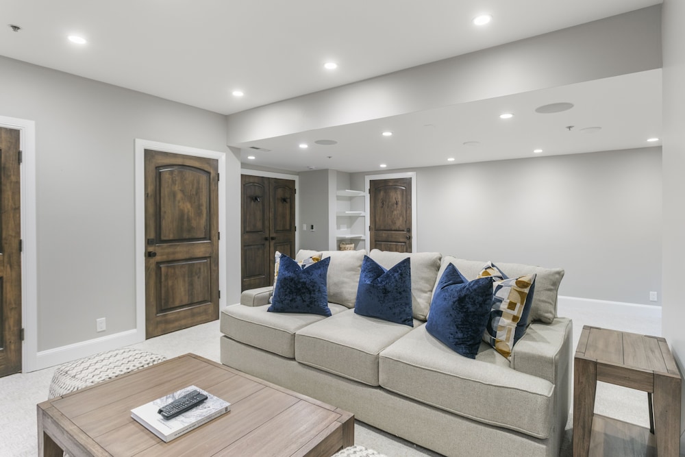 1158 - Three Bedroom Deluxe Stonebridge 3 Condo