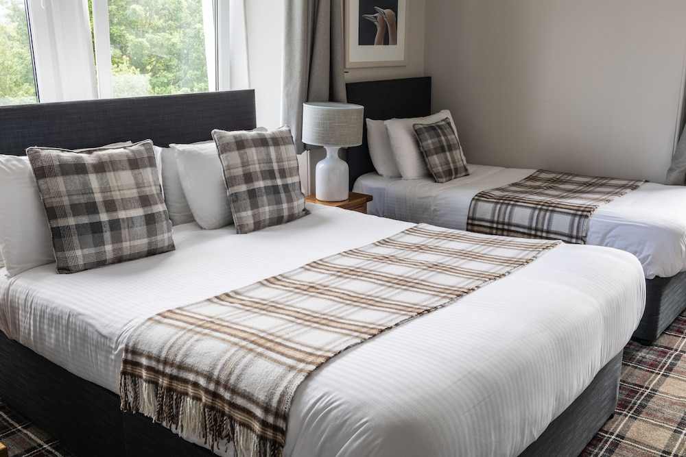 Whitebridge Hotel
