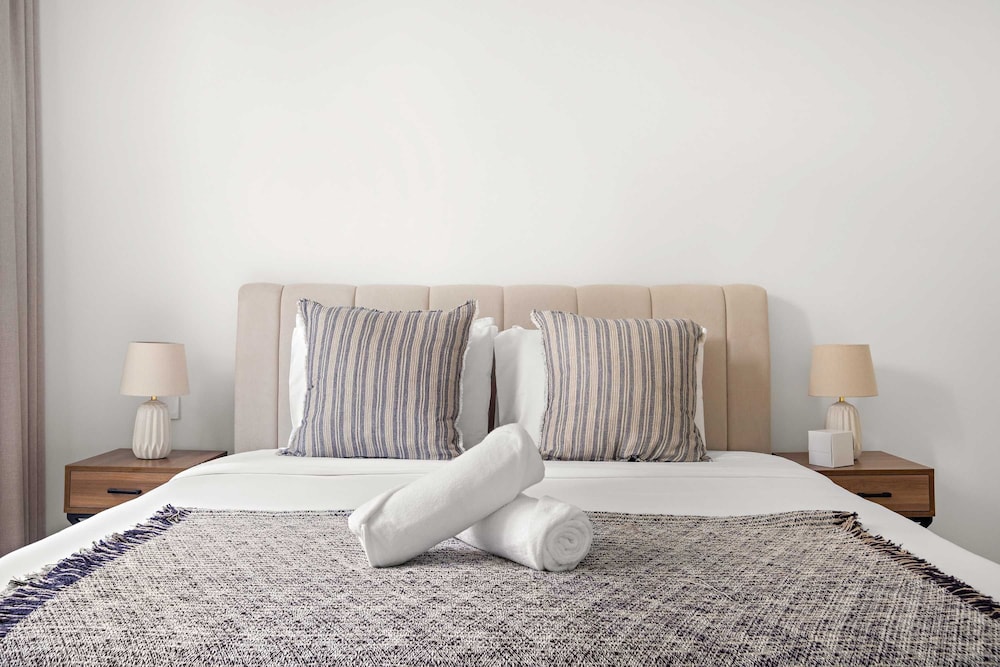 Stylish 1bedroom Apartment in La Sirene in La Mer
