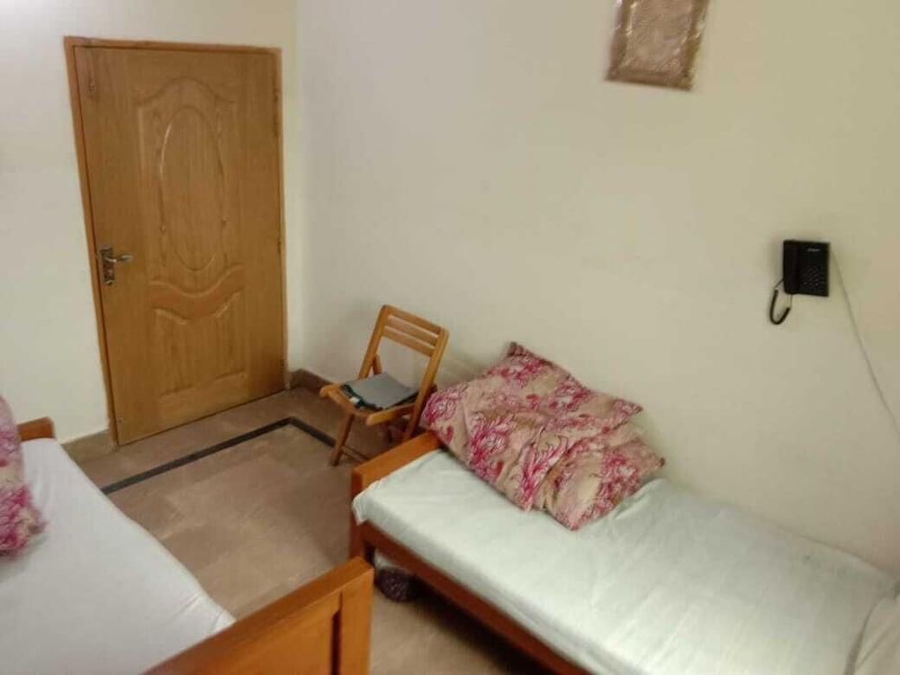 Chinar Guest House view 5