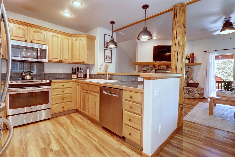 122 Lookout Ridge 2 Bedroom Townhouse