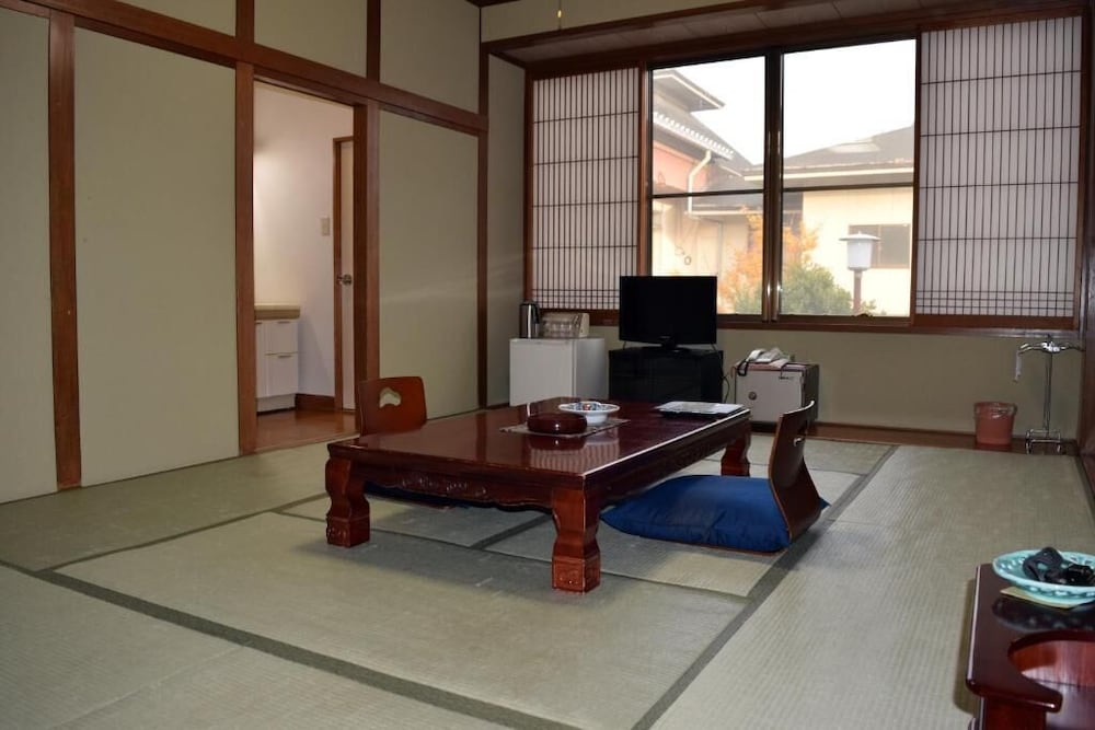 Akita Onsen Satomi