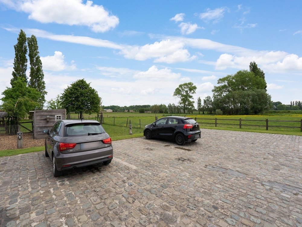 Holiday Home in West Flanders With Garden and Bubble Bath