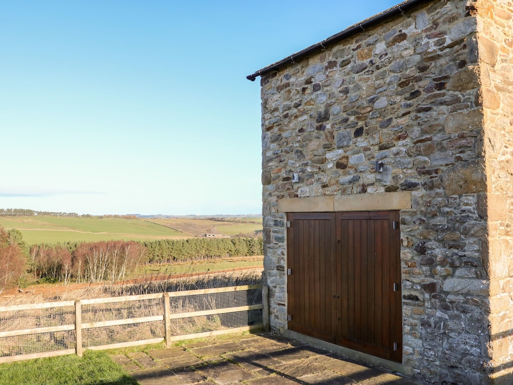 Blackburn Cottage Barn