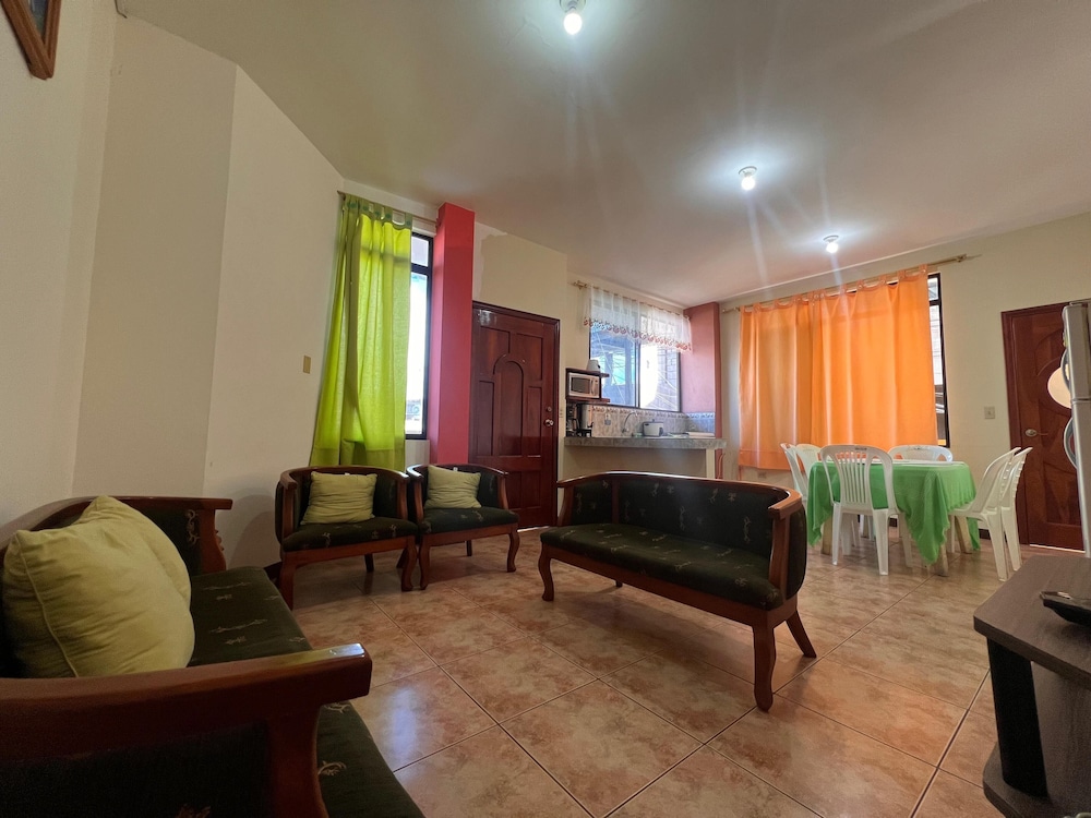 Hostal Casa Cascada
