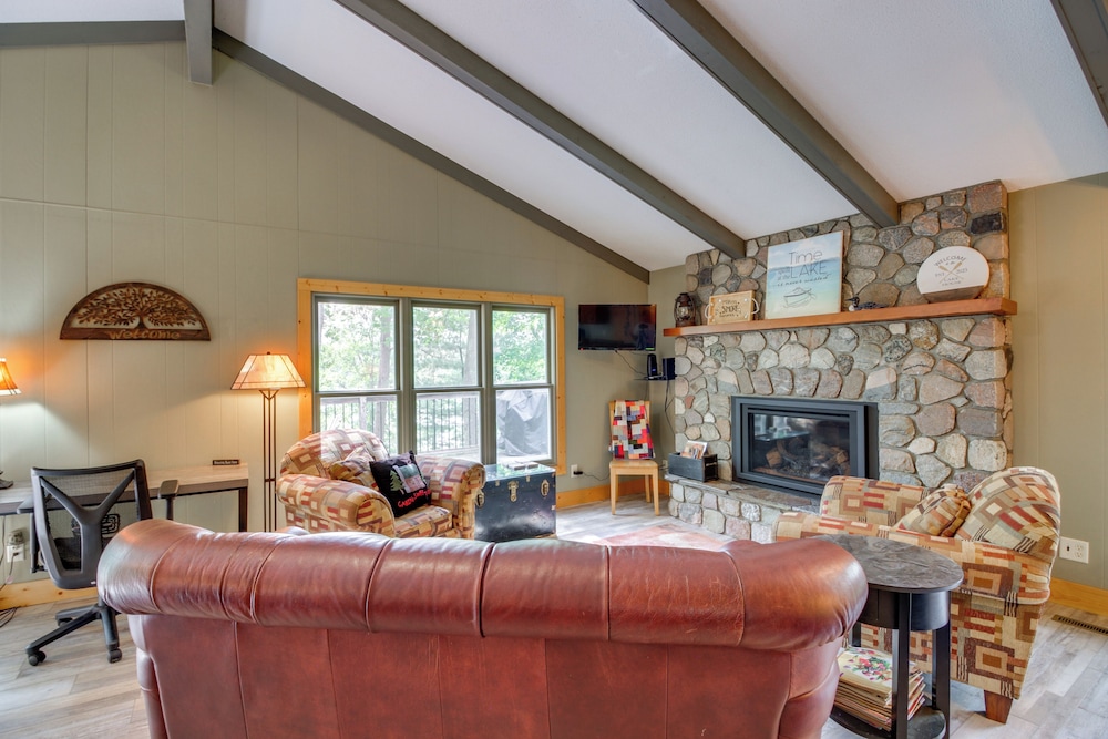 2 Mi to Marina: Family Home on Sibley Lake!