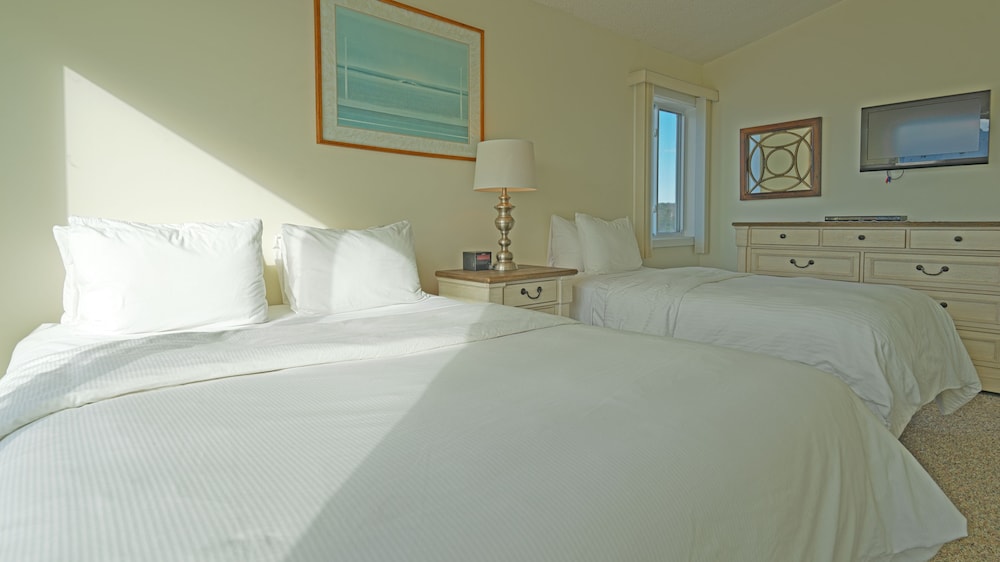 Sea Crest Resort