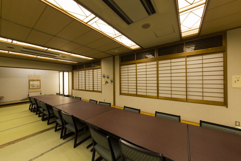 meeting & event spaces