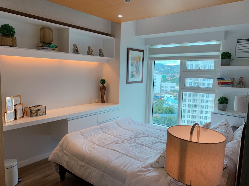 Cebu Vacations - Tourist Home in Cebu Business Park - Property Image 5