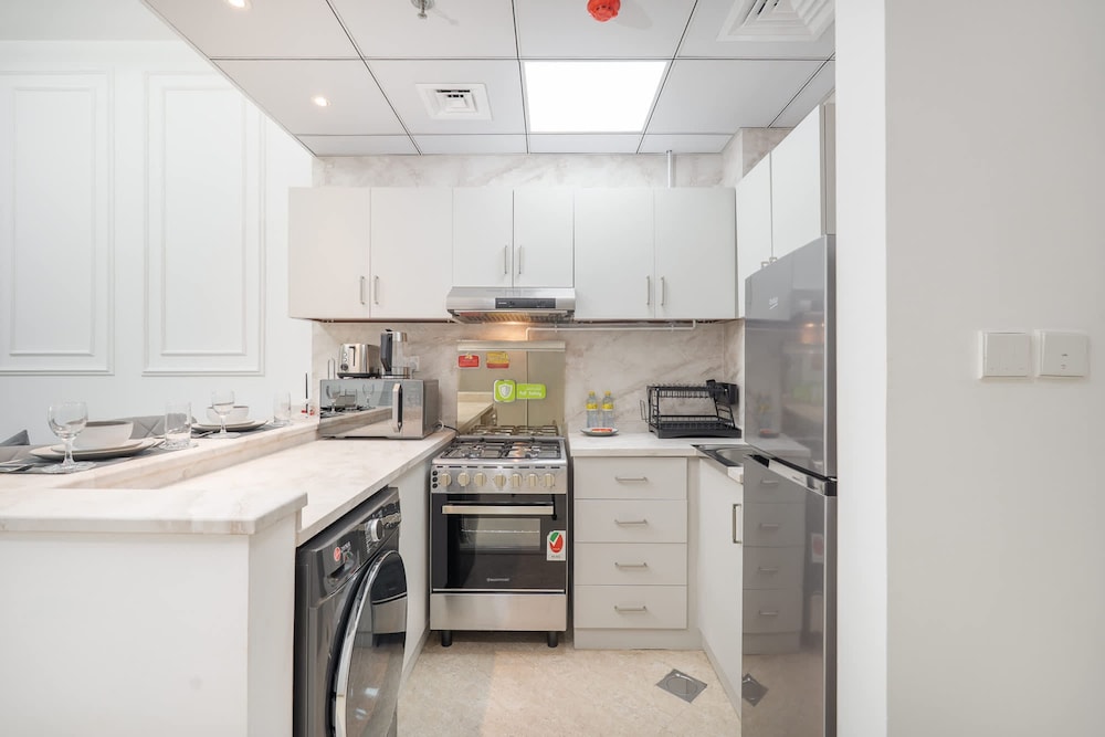 Incredible Studio in Jumeirah Village Circle