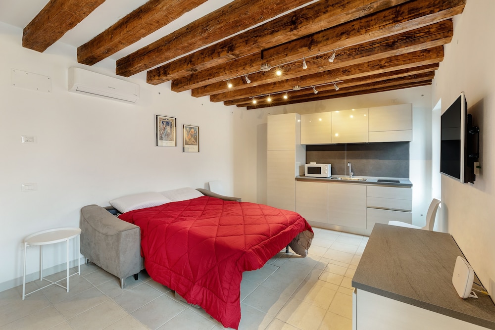 Cannareggio Elegant Apartment