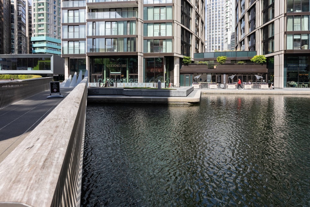 Molyneux Street II by Onefinestay