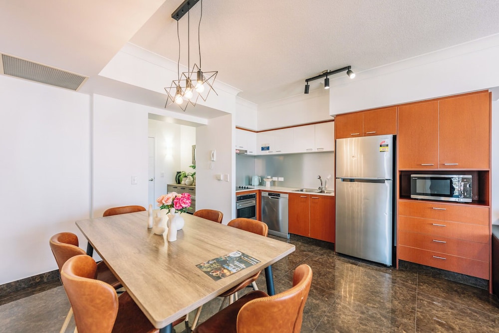 Resort Style Chevron Apartments