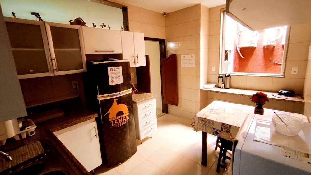 Tanan Hostel
