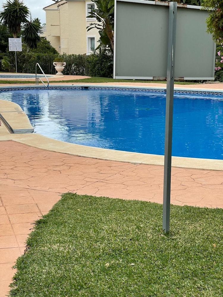 Beautiful 4 Bedroom Duplex Apartment