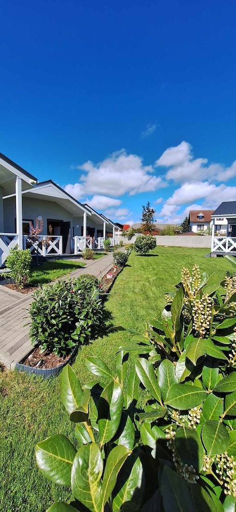 Holiday Homes Close to the Seaside Beach
