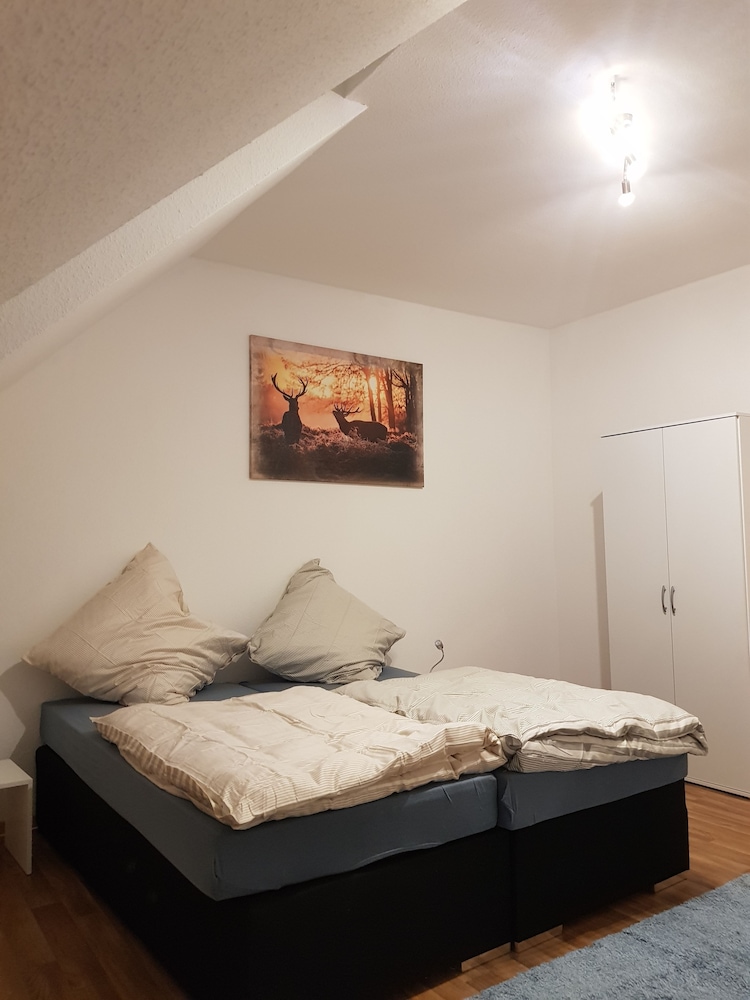 Wuppertal Vacations - SP Hotels- Apartment an der Wiesenstrae - Property Image 12