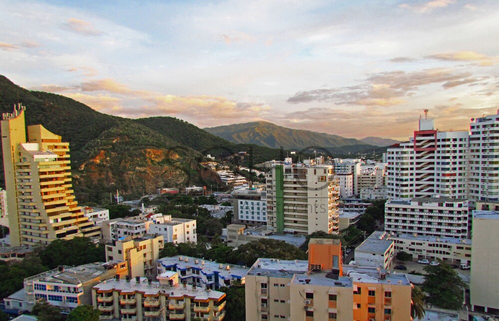 Apartamentos SOHO Basic - Vistas al Mar