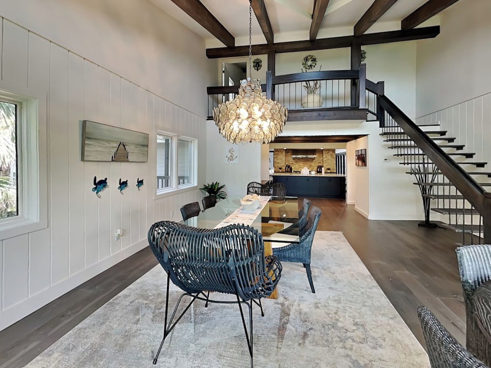 Ocean Commotion by Distinctive Beach Rentals